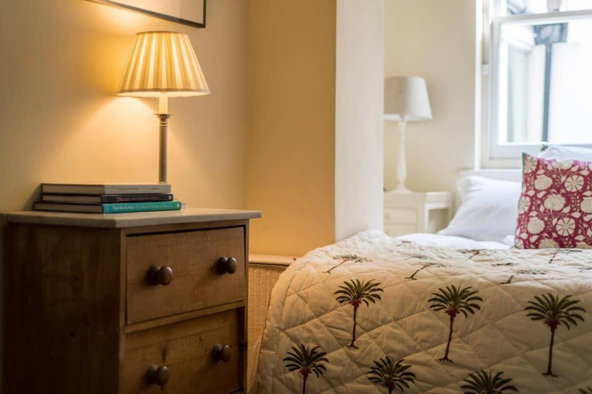 Apartmán Delightful 2 Bed In Notting Hill - 5 Min From Tube Londýn Exteriér fotografie